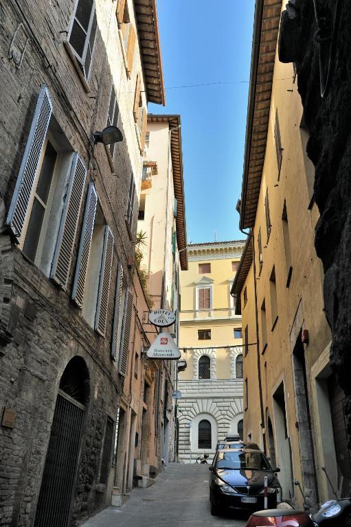 Hotel Eden Perugia Bagian luar foto